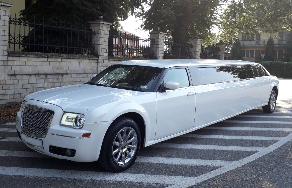 wynajem Chrysler limuzyna kraków