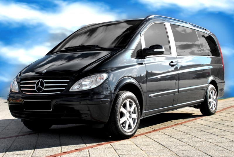 Mercedes Viano van hire Poznan Airport